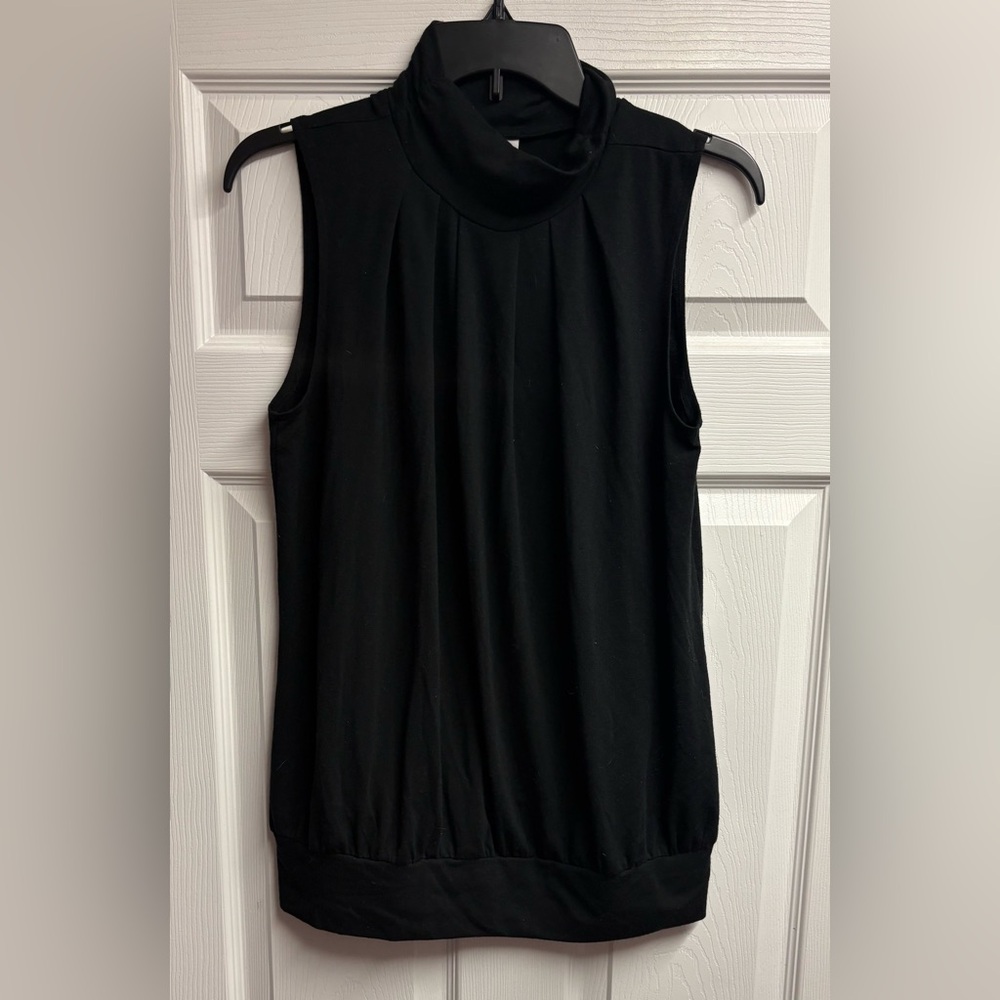 Zenana Outfitters Black Sleeveless Mock Neck Blouse - Picture 2 of 4